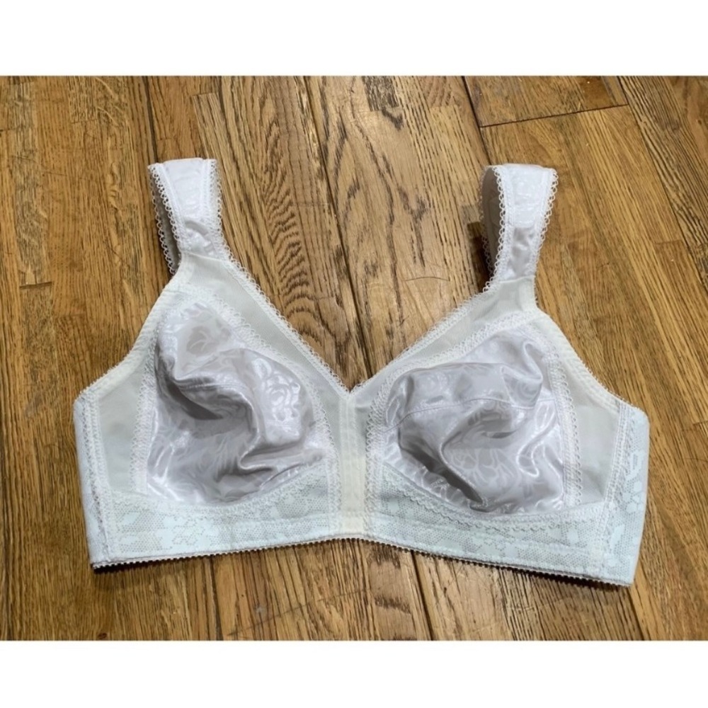 Lot of 2 Playtex 18 Hour Wireless Bra White Floral Lace Support 36B - Picture 4 of 7